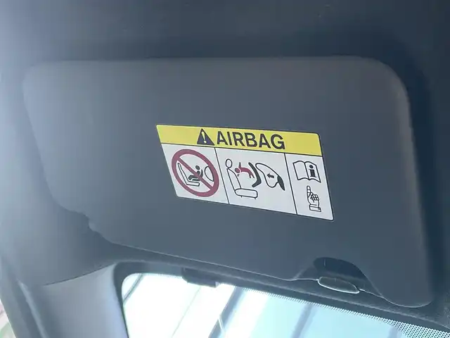 日産 ノート e－パワー ニスモ 香川県 2018(平30)年 5.3万km スーパーブラック 純正SDナビ/→フルセグ/CD/DVD/Bluetooth/全方位カメラ/デジタルインナーミラー/インテリジェントエマージェンシーブレーキ/インテリジェントLI（車線逸脱防止支援システム）/インテリジェントFCW（前方衝突）/VDC（ビークルダイナミクスコントロール）/LEDオートライト/ハイビームアシスト/純正16インチアルミ/純正フロアマット/前方ドライブレコーダー/ETC/レーダー探知機/ステアリングリモコン/プッシュスタート/スマートキー