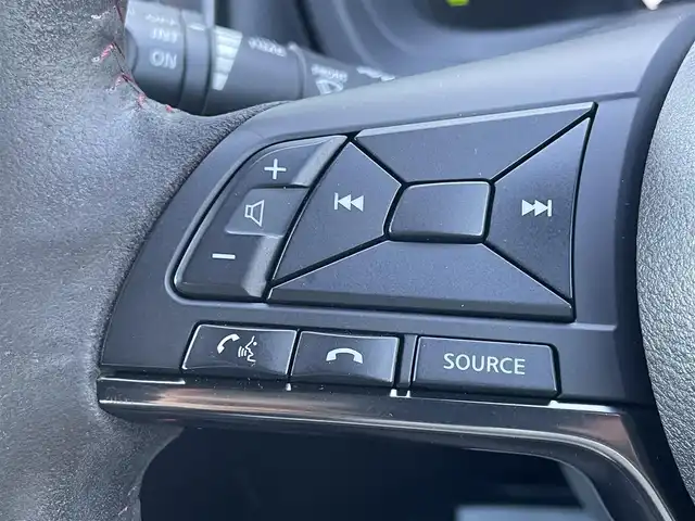 日産 ノート e－パワー ニスモ 香川県 2018(平30)年 5.3万km スーパーブラック 純正SDナビ/→フルセグ/CD/DVD/Bluetooth/全方位カメラ/デジタルインナーミラー/インテリジェントエマージェンシーブレーキ/インテリジェントLI（車線逸脱防止支援システム）/インテリジェントFCW（前方衝突）/VDC（ビークルダイナミクスコントロール）/LEDオートライト/ハイビームアシスト/純正16インチアルミ/純正フロアマット/前方ドライブレコーダー/ETC/レーダー探知機/ステアリングリモコン/プッシュスタート/スマートキー