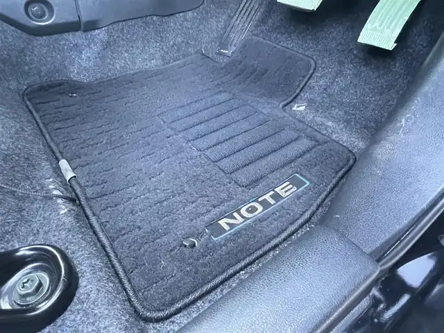 日産 ノート e－パワー ニスモ 香川県 2018(平30)年 5.3万km スーパーブラック 純正SDナビ/→フルセグ/CD/DVD/Bluetooth/全方位カメラ/デジタルインナーミラー/インテリジェントエマージェンシーブレーキ/インテリジェントLI（車線逸脱防止支援システム）/インテリジェントFCW（前方衝突）/VDC（ビークルダイナミクスコントロール）/LEDオートライト/ハイビームアシスト/純正16インチアルミ/純正フロアマット/前方ドライブレコーダー/ETC/レーダー探知機/ステアリングリモコン/プッシュスタート/スマートキー