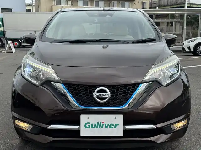 日産 ノート e－パワー メダリスト 千葉県 2017(平29)年 8.6万km インペリアルアンバーP 純正メモリー7インチナビ/・AM/FM/・CD/DVD/・バッグカメラ/・フルセグTV/LEDヘッドライト/・オートライト/純正フロアマット/純正AW/ドラレコ/ETC/保証書・取説