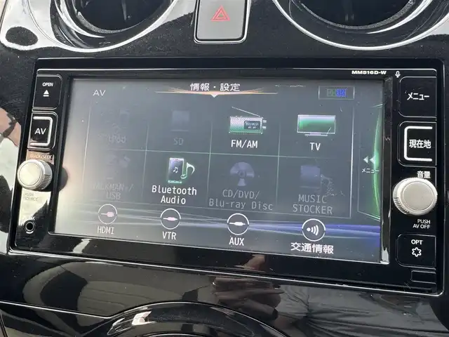 日産 ノート e－パワー メダリスト 千葉県 2017(平29)年 8.6万km インペリアルアンバーP 純正メモリー7インチナビ/・AM/FM/・CD/DVD/・バッグカメラ/・フルセグTV/LEDヘッドライト/・オートライト/純正フロアマット/純正AW/ドラレコ/ETC/保証書・取説