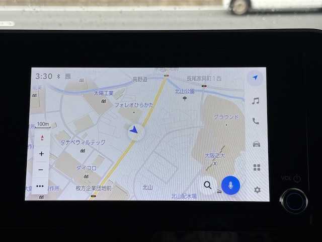トヨタ ヴォクシー ハイブリッド S－G 大阪府 2022(令4)年 1.5万km ホワイトパールクリスタルシャイン /禁煙ワンオーナー//衝突被害軽減システム//純正ディスプレイオーディオ//AM/FM/Bluetooth/USB//レーダークルーズコントロール//両側パワースライドドア//バックカメラ//コーナーセンサー//ETC2.0//ドライブレコーダー//純正16インチアルミホイール//スマートキー//スペアキー1本
