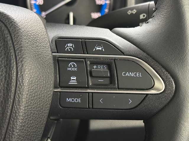 トヨタ ヴォクシー ハイブリッド S－G 大阪府 2022(令4)年 1.5万km ホワイトパールクリスタルシャイン /禁煙ワンオーナー//衝突被害軽減システム//純正ディスプレイオーディオ//AM/FM/Bluetooth/USB//レーダークルーズコントロール//両側パワースライドドア//バックカメラ//コーナーセンサー//ETC2.0//ドライブレコーダー//純正16インチアルミホイール//スマートキー//スペアキー1本