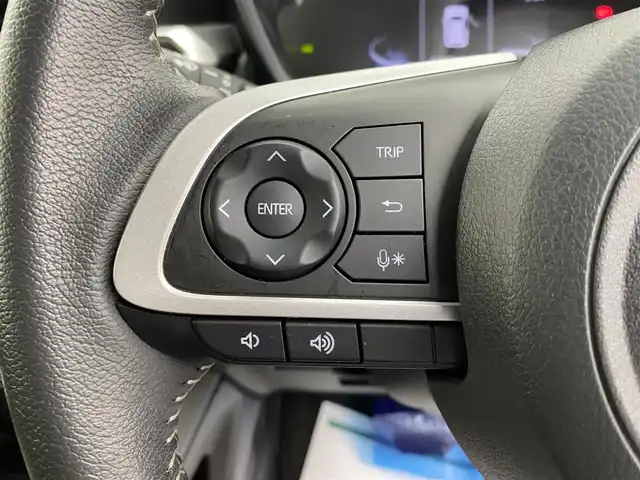 トヨタ ライズ Z 宮城県 2023(令5)年 4.9万km ナチュラルベージュマイカM ４ＷＤターボ　/純正９型ディスプレイ　/バックモニター　/アダプティブクルーズコントロール/衝突軽減ブレーキ　/レーンキープアシスト　/オートハイビーム　/クリアランスソナー　/ウインドシールドデアイサー　/シートヒーター　/USB/HDMI入力端子/電動パーキングブレーキ/オートホールド/LEDヘッドランプ/フォグランプ/シーケンシャルターンランプ/純正17インチAW/レザー調シートカバー/禁煙車