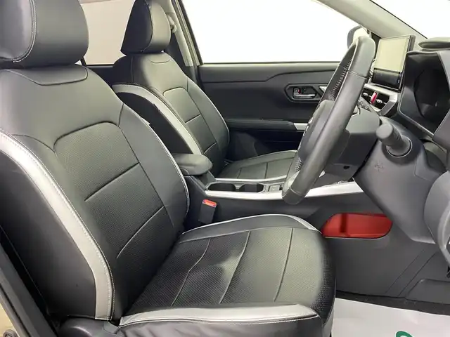 トヨタ ライズ Z 宮城県 2023(令5)年 4.9万km ナチュラルベージュマイカM ４ＷＤターボ　/純正９型ディスプレイ　/バックモニター　/アダプティブクルーズコントロール/衝突軽減ブレーキ　/レーンキープアシスト　/オートハイビーム　/クリアランスソナー　/ウインドシールドデアイサー　/シートヒーター　/USB/HDMI入力端子/電動パーキングブレーキ/オートホールド/LEDヘッドランプ/フォグランプ/シーケンシャルターンランプ/純正17インチAW/レザー調シートカバー/禁煙車