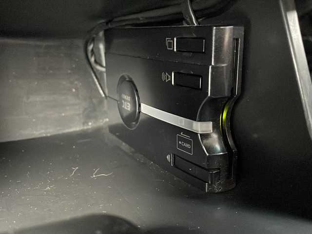 トヨタ ヴェルファイア 2．4Z 新潟県 2009(平21)年 12.5万km ブラック 純正HDDナビ（NHZT-W58）/（AM/FM/CD/DVD）/フルセグTV/フリップダウンモニター/両側パワースライドドア/ETC/バックカメラ/ドアバイザー/社外20インチアルミホイールバックカメラ