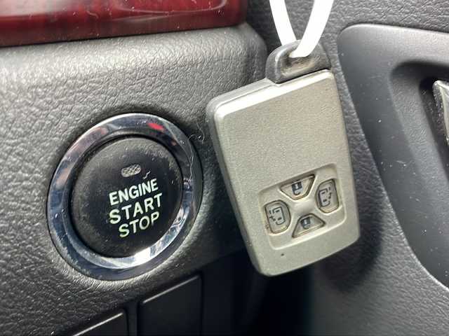 トヨタ ヴェルファイア 2．4Z 新潟県 2009(平21)年 12.5万km ブラック 純正HDDナビ（NHZT-W58）/（AM/FM/CD/DVD）/フルセグTV/フリップダウンモニター/両側パワースライドドア/ETC/バックカメラ/ドアバイザー/社外20インチアルミホイールバックカメラ