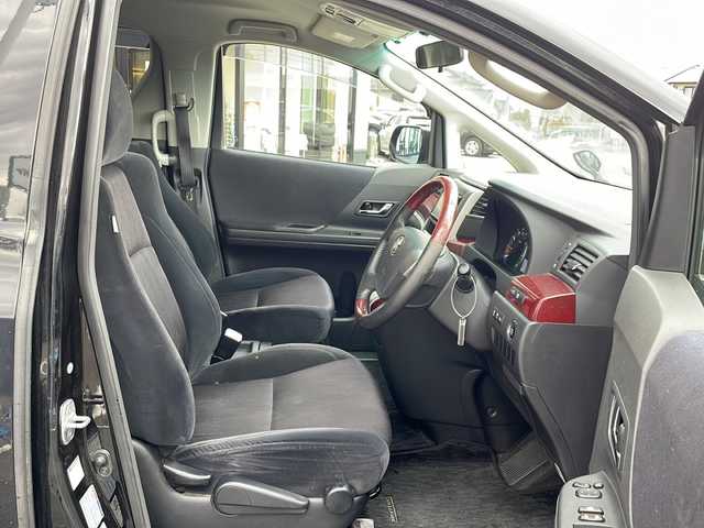 トヨタ ヴェルファイア 2．4Z 新潟県 2009(平21)年 12.5万km ブラック 純正HDDナビ（NHZT-W58）/（AM/FM/CD/DVD）/フルセグTV/フリップダウンモニター/両側パワースライドドア/ETC/バックカメラ/ドアバイザー/社外20インチアルミホイールバックカメラ