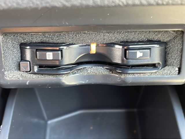 トヨタ ヴェルファイア 2．4Z 徳島県 2009(平21)年 17.8万km ブラック 社外7型SDナビ　AVIC-RZ03/（DISC/USB/SD/BT/ラジオ/フルセグ/iPod/AUX）/バックカメラ/10.2型フリップダウンモニター/後方コーナーセンサー/ETC/キセノンヘッドライト/純正フロアマット/両側電動スライドドア/社外AW/電動格納ミラー/フォグライト/オートライト