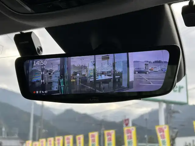 ホンダ フィット RS 愛媛県 2023(令5)年 4.4万km グレー ALPINEフローターナビ(フルセグTV/BT)/ホンダセンシング/バックカメラ/アダプティブクルーズコントロール/車線逸脱防止装置/衝突被害軽減装置/ＬＥＤヘッドライト/オートマチックハイビーム/ETC/ALPINEデジタルインナーミラー/前後ドライブレコーダー/クリアランスソナー/ドアバイザー/電動パーキングブレーキ/ハーフレザーシート/現状サマー(社外AW)(195/45/R17)/TOYO NANOENERGY PlLUS/純正AW付サマータイヤ有/純正テールランプ有/純正フロアマット有/禁煙車