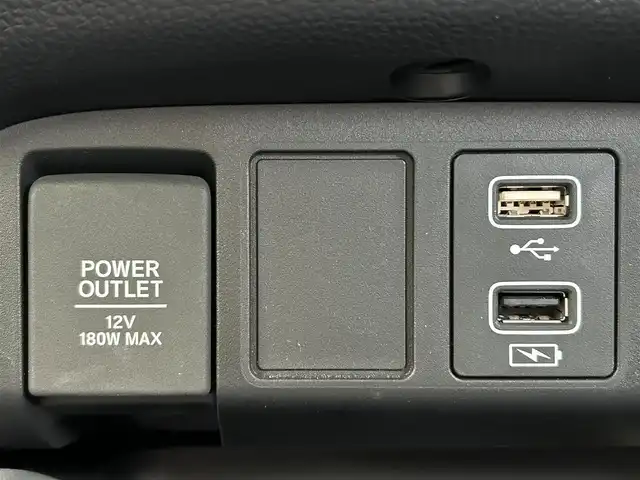 ホンダ フィット RS 愛媛県 2023(令5)年 4.4万km グレー ALPINEフローターナビ(フルセグTV/BT)/ホンダセンシング/バックカメラ/アダプティブクルーズコントロール/車線逸脱防止装置/衝突被害軽減装置/ＬＥＤヘッドライト/オートマチックハイビーム/ETC/ALPINEデジタルインナーミラー/前後ドライブレコーダー/クリアランスソナー/ドアバイザー/電動パーキングブレーキ/ハーフレザーシート/現状サマー(社外AW)(195/45/R17)/TOYO NANOENERGY PlLUS/純正AW付サマータイヤ有/純正テールランプ有/純正フロアマット有/禁煙車