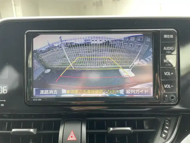 トヨタ Ｃ－ＨＲ G 神奈川県 2019(令1)年 1.7万km ブラック/センシュアルレッドマイカ 2トーン ワンオーナー/純正SDナビ/【CD/フルセグ/BT/SD/AUX】/バックカメラ/ハーフレザーシート/シートヒーター/ACC/LDA/オートマチックハイビーム /キーレス連動電動格納ミラー/電子パーキングブレーキ/ブレーキホールド/スペアキー/新車時保証書/取扱説明書