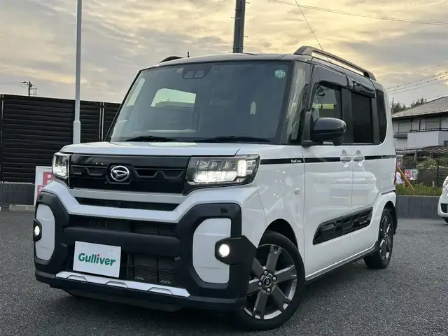 ダイハツ タント ファンクロスターボ 埼玉県 2022(令4)年 3.2万km ブラックマイカメタリック/シャイニングホワイトパール ディスプレ（Ｂｌｕｅｔｏｏｔｈ、フルセグＴＶ）/全方位カメラ/ＥＴＣ/前方ドラレコ/ＵＳＢ入力端子/Ｄ＋Ｎ席シートヒーター/ターボ/両側パワスラ/純正フロアマット/純正アルミ/ＬＥＤヘッド/プッシュスタート/アイドリングストップ/スマートキー/オートライト/オートエアコンオートマチックハイビーム/前後コーナーセンサー/横滑り防止装置/レーンキープアシスト/衝突被害軽減システム/ダブル＋サイドエアバッグ