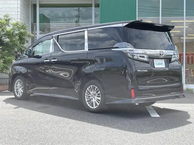 トヨタ ヴェルファイア Z Aエディション 岡山県 2019(令1)年 5.7万km ブラック 純正10インチナビ　NSZN-Z68T/フルセグTV、CD、DVD、Bluetooth/AM、FM/純正12インチフリップダウンモニターV12T－R68T/バックカメラ/サンルーフ/両側パワースライドドア/バックカメラ/ミラー一体型前後ドライブレコーダー/レーダークルーズコントロール/トヨタセーフティセンス/・レーントレーシングアシスト/・クリアランスソナー/・パーキングサポートブレーキ/・プリクラッシュセーフティ/・ロードサインアシスト/TVキャンセラー