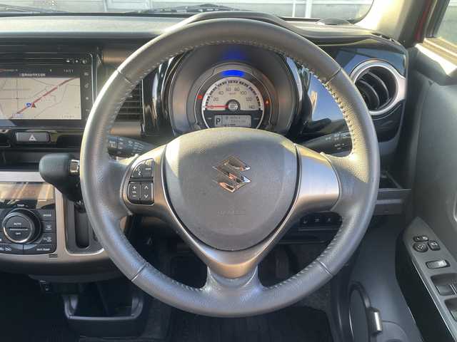 スズキ ハスラー Jスタイル Ⅱ 三重県 2017(平29)年 5.4万km フェニックスレッドパール/ホワイト2トーンルーフ 登録時53253km/メモリナビ/・フルセグ・Bluetooth・CD/DVD。AUX・/衝突軽減ブレーキ/レーンキープアシスト/アラウンドビューモニター/前席シートヒーター/前後ドラレコ/黒ハーフレザーシート/AUTOライト/プッシュスタート/スマートキー/スペアキー