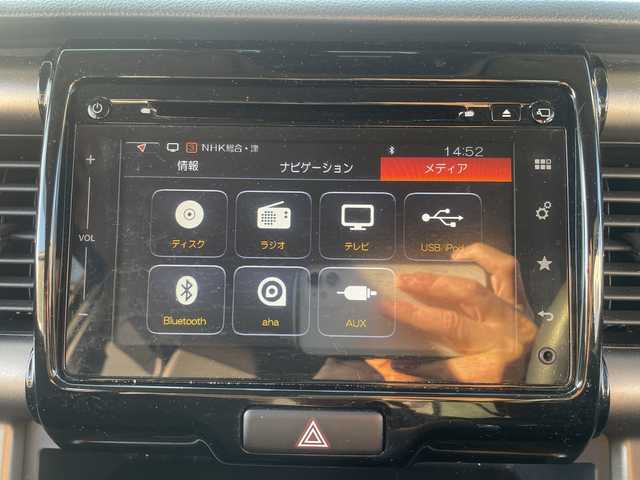 スズキ ハスラー Jスタイル Ⅱ 三重県 2017(平29)年 5.4万km フェニックスレッドパール/ホワイト2トーンルーフ 登録時53253km/メモリナビ/・フルセグ・Bluetooth・CD/DVD。AUX・/衝突軽減ブレーキ/レーンキープアシスト/アラウンドビューモニター/前席シートヒーター/前後ドラレコ/黒ハーフレザーシート/AUTOライト/プッシュスタート/スマートキー/スペアキー