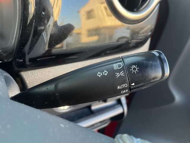 スズキ ハスラー Jスタイル Ⅱ 三重県 2017(平29)年 5.4万km フェニックスレッドパール/ホワイト2トーンルーフ 登録時53253km/メモリナビ/・フルセグ・Bluetooth・CD/DVD。AUX・/衝突軽減ブレーキ/レーンキープアシスト/アラウンドビューモニター/前席シートヒーター/前後ドラレコ/黒ハーフレザーシート/AUTOライト/プッシュスタート/スマートキー/スペアキー