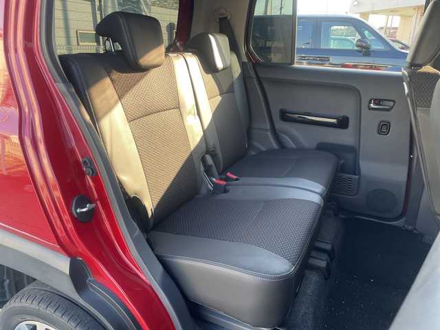 スズキ ハスラー Jスタイル Ⅱ 三重県 2017(平29)年 5.4万km フェニックスレッドパール/ホワイト2トーンルーフ 登録時53253km/メモリナビ/・フルセグ・Bluetooth・CD/DVD。AUX・/衝突軽減ブレーキ/レーンキープアシスト/アラウンドビューモニター/前席シートヒーター/前後ドラレコ/黒ハーフレザーシート/AUTOライト/プッシュスタート/スマートキー/スペアキー