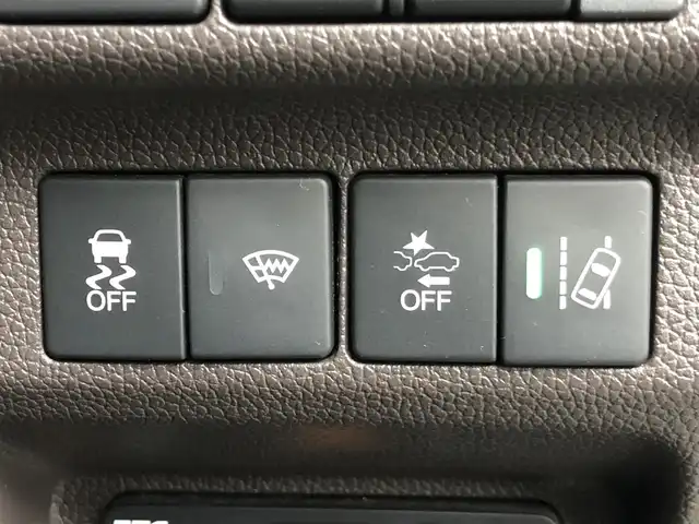 ホンダ フリード ハイブリット G ホンダセンシング 愛知県 2017(平29)年 5万km ホワイトオーキッドパール 純正SDナビ/（BT/DVD/CD/AM/FM/ワンセグTV）/バックカメラ/レーダークルーズコントロール/衝突軽減ブレーキ/路外逸脱抑制機能/両側パワースライドドア/ビルトインETC/LEDライト/ダブル＋サイドエアバッグ/カーテンエアバック