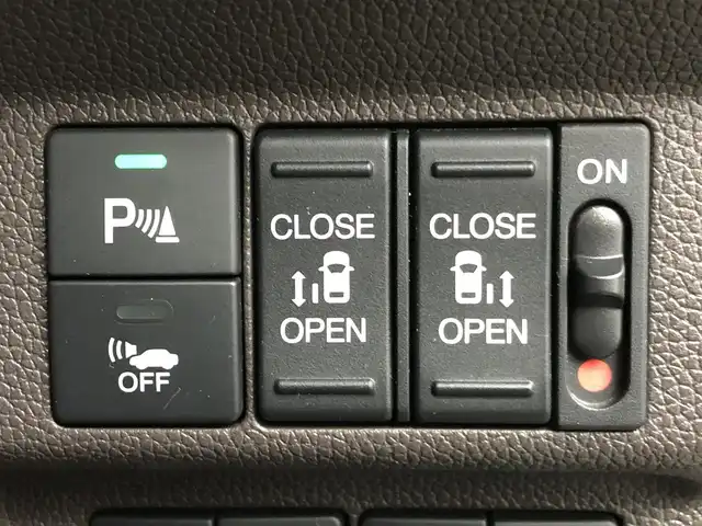 ホンダ フリード ハイブリット G ホンダセンシング 愛知県 2017(平29)年 5万km ホワイトオーキッドパール 純正SDナビ/（BT/DVD/CD/AM/FM/ワンセグTV）/バックカメラ/レーダークルーズコントロール/衝突軽減ブレーキ/路外逸脱抑制機能/両側パワースライドドア/ビルトインETC/LEDライト/ダブル＋サイドエアバッグ/カーテンエアバック