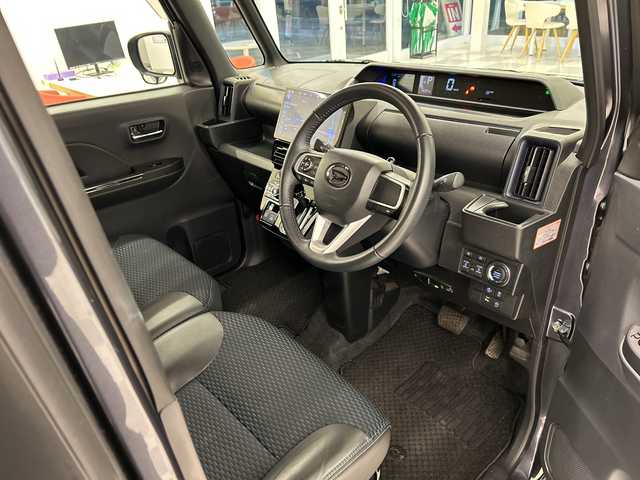 ダイハツ タント カスタム RS 岐阜県 2023(令5)年 1.7万km クロムグレーメタリック 純正ディスプレイオーディオ/プッシュスタート/スマートキー/フォグ/ドアバイザー/アイドリングストップ/Bluetooth/バックモニター/フルセグ/前方ドラレコ/衝突軽減システム/カーテンエアバック/レーンキープアシスト/両側パワースライドドア/純正アルミホイール/LEDヘッドライト/全方位モニター/コーナーセンサー前後