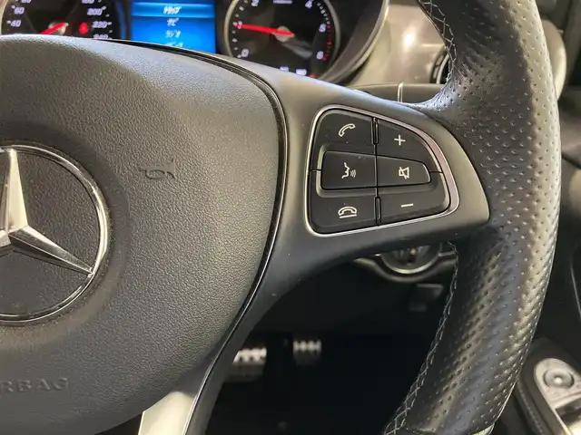 メルセデス・ベンツ Ｖ２２０ d エクスクルーシブ ロング プラチナスイート 熊本県 2022(令4)年 2.3万km オブシディアンブラックM アクティブブレーキアシスト/ブラインドスポットモニター/アテンションアシスト/レーンキープアシスト/インテリジェントライトシステム/アダプティブクルーズコントロール/電動パワシート/シートヒーター/シートエアコン/後席モニター/パワーバックドア/ステアリングスイッチ/純正LEDヘッドライト/純正19インチアルミホイール/フルセグTV/ビルトインETC2.0