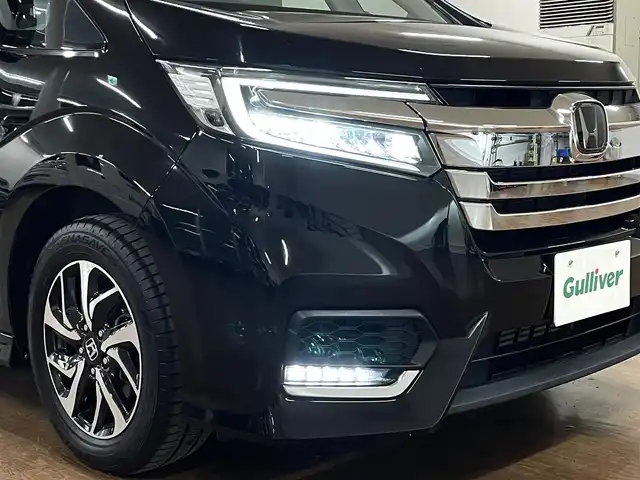 ホンダ ステップワゴン スパーダ ホンダセンシング 道央・札幌 2019(令1)年 5.3万km プレミアムスパークルブラックパール 4WD/ワンーナー/寒冷地仕様/両側パワースライドドア/純正SDナビ/・フルセグTV/CD/DVD/BT/SD/USB/バックカメラ/ホンダセンシング/・衝突軽減ブレーキ/・誤発進抑制機能/・路外逸脱抑制機能/・先行車発進お知らせ機能/・標識認識機能/横滑り防止装置/純正エンジンスターター/純正ドライブレコーダー/アダプティブクルーズコントロール/ビルトインETC/パドルシフト/ステアリングリモコン/純正フロアマット/純正ドアバイザー/オートライト/LEDヘッドライト/フォグライト/ウインカーミラー/純正16インチAW/わくわくゲート/新車時保証書/取扱説明書/ナビ取扱説明書