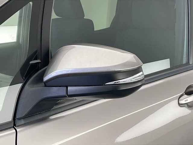 トヨタ ノア ハイブリッド G 大阪府 2021(令3)年 4.3万km アバンギャルドブロンズメタリック 純正SDナビ&フルセグTV&CD&BT/クルーズコントロール/レーンディパーチャーアラート/車線逸脱警報/プリクラッシュセーフティ/クリアランスソナー/パーキングサポートブレーキ/オートマチックハイビーム/先行車発進告知/社外前後ドライブレコーダー/両側パワースライドドア/ステアリングスイッチ/ウォークスルー/2列目サンシェード/バックカメラ/ビルトインETC/LEDヘッドライト/オートライト/フロントフォグランプ/電動格納ミラー/ウィンカーミラー/純正15インチAW装着/純正フロアマット/プッシュスタート/スマートキー/スペアキー1本