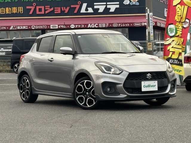 スズキ スイフト スポーツ セーフティPKG 愛知県 2019(令1)年 5.6万km プレミアムシルバーメタリック /禁煙//ワンオーナー//純正ナビ//CD/DVD/BT/MSV/USB/フルセグ//バックカメラ//全方位カメラ//前方ドラレコ//純正17AW//ビルトインETC2.0//ACC/PCS/LDA//横滑り防止装置//D席シートヒーター//ウッドコンビステアリング//ステアリングスイッチ//純正LEDオートライト//フロントフォグ//リアフォグ//電動格納ミラー//バニティミラー//純正フロアマット//スペアスマートキー//新車時保証書//取扱説明書