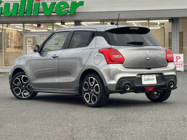 スズキ スイフト スポーツ セーフティPKG 愛知県 2019(令1)年 5.6万km プレミアムシルバーメタリック /禁煙//ワンオーナー//純正ナビ//CD/DVD/BT/MSV/USB/フルセグ//バックカメラ//全方位カメラ//前方ドラレコ//純正17AW//ビルトインETC2.0//ACC/PCS/LDA//横滑り防止装置//D席シートヒーター//ウッドコンビステアリング//ステアリングスイッチ//純正LEDオートライト//フロントフォグ//リアフォグ//電動格納ミラー//バニティミラー//純正フロアマット//スペアスマートキー//新車時保証書//取扱説明書