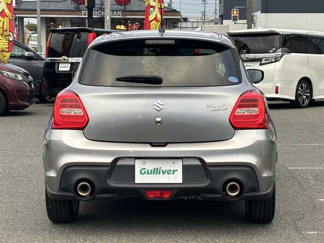 スズキ スイフト スポーツ セーフティPKG 愛知県 2019(令1)年 5.6万km プレミアムシルバーメタリック /禁煙//ワンオーナー//純正ナビ//CD/DVD/BT/MSV/USB/フルセグ//バックカメラ//全方位カメラ//前方ドラレコ//純正17AW//ビルトインETC2.0//ACC/PCS/LDA//横滑り防止装置//D席シートヒーター//ウッドコンビステアリング//ステアリングスイッチ//純正LEDオートライト//フロントフォグ//リアフォグ//電動格納ミラー//バニティミラー//純正フロアマット//スペアスマートキー//新車時保証書//取扱説明書