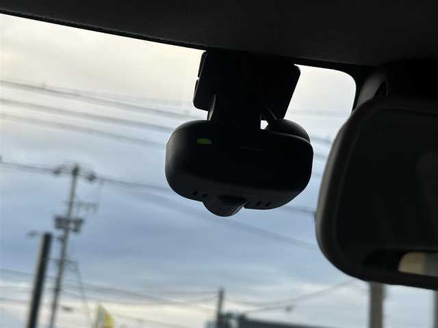 スズキ スイフト スポーツ セーフティPKG 愛知県 2019(令1)年 5.6万km プレミアムシルバーメタリック /禁煙//ワンオーナー//純正ナビ//CD/DVD/BT/MSV/USB/フルセグ//バックカメラ//全方位カメラ//前方ドラレコ//純正17AW//ビルトインETC2.0//ACC/PCS/LDA//横滑り防止装置//D席シートヒーター//ウッドコンビステアリング//ステアリングスイッチ//純正LEDオートライト//フロントフォグ//リアフォグ//電動格納ミラー//バニティミラー//純正フロアマット//スペアスマートキー//新車時保証書//取扱説明書