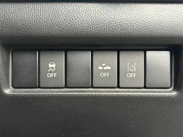 スズキ スイフト スポーツ セーフティPKG 愛知県 2019(令1)年 5.6万km プレミアムシルバーメタリック /禁煙//ワンオーナー//純正ナビ//CD/DVD/BT/MSV/USB/フルセグ//バックカメラ//全方位カメラ//前方ドラレコ//純正17AW//ビルトインETC2.0//ACC/PCS/LDA//横滑り防止装置//D席シートヒーター//ウッドコンビステアリング//ステアリングスイッチ//純正LEDオートライト//フロントフォグ//リアフォグ//電動格納ミラー//バニティミラー//純正フロアマット//スペアスマートキー//新車時保証書//取扱説明書