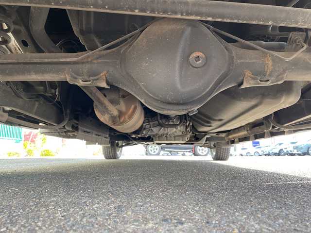 日産 ＮＶ１００クリッパー リオ G 青森県 2018(平30)年 11.8万km ムーンライトバイオレット 4WD・ターボ/ワンオーナー/ハイルーフ/社外HDDナビ・フルセグTV/CD・DVD・Bluetooth・HDD/後席モニター/バックカメラ/両側パワースライドドア/左オートステップ/前方ドライブレコーダー/エマージェンシーブレーキ/運転席シートヒーター/HIDヘッドライト/オートライト/フォグランプ/純正14インチアルミ/プッシュスタート/スマートキー/保証書・取説書