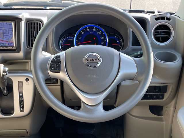 日産 ＮＶ１００クリッパー リオ G 青森県 2018(平30)年 11.8万km ムーンライトバイオレット 4WD・ターボ/ワンオーナー/ハイルーフ/社外HDDナビ・フルセグTV/CD・DVD・Bluetooth・HDD/後席モニター/バックカメラ/両側パワースライドドア/左オートステップ/前方ドライブレコーダー/エマージェンシーブレーキ/運転席シートヒーター/HIDヘッドライト/オートライト/フォグランプ/純正14インチアルミ/プッシュスタート/スマートキー/保証書・取説書