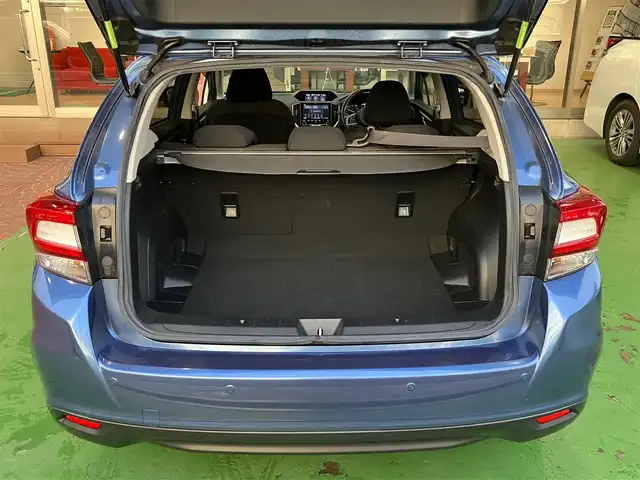 スバル インプレッサ スポーツ 1．6i－Lアイサイト 神奈川県 2018(平30)年 2.5万km クォーツブルーP ワンオーナー/禁煙車両/新車保証書/取扱説明書/アイサイト/純正オプションナビ/フルセグTV・CD・DVDビデオ/SD・Bluetooth/バックカメラ/ETC/ステアリングスイッチ/パドルシフト/HIDヘッドライト/フォグランプ/アイドリングストップ