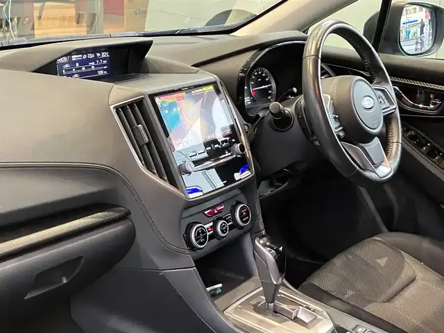 スバル インプレッサ スポーツ 1．6i－Lアイサイト 神奈川県 2018(平30)年 2.5万km クォーツブルーP ワンオーナー/禁煙車両/新車保証書/取扱説明書/アイサイト/純正オプションナビ/フルセグTV・CD・DVDビデオ/SD・Bluetooth/バックカメラ/ETC/ステアリングスイッチ/パドルシフト/HIDヘッドライト/フォグランプ/アイドリングストップ