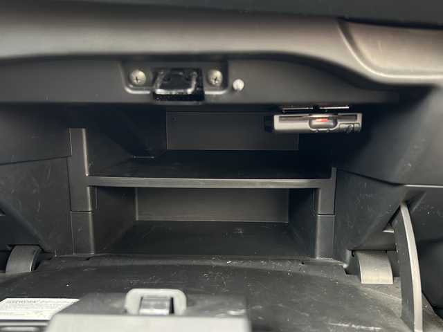 日産 ノート e－パワー ニスモ 山口県 2018(平30)年 7万km ホワイト ワンオーナー　/全方位カメラ　/デジタルインナーミラー/純正７型ナビ　/AM/FM/CD/DVD/AUX/Bluetooth/フルセグTV/前後コーナーセンサー　/ＬＥＤヘッドライト　/レーンキープアシスト　/衝突被害軽減ブレーキ　/オートライト　/純正フロアマット　/ドラレコ　/ＥＴＣ