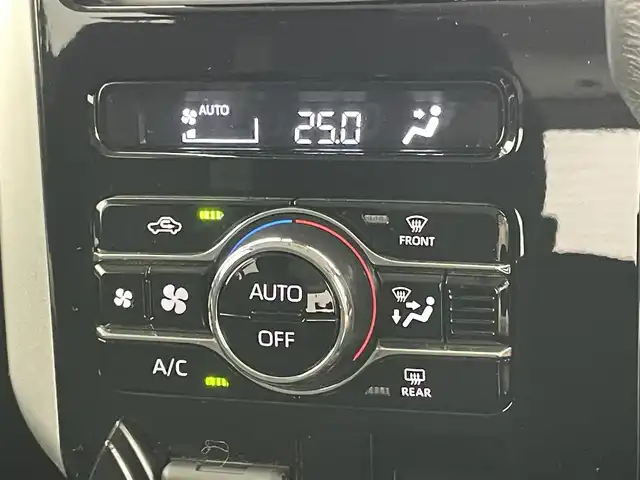 トヨタ ルーミー カスタムG－T 岡山県 2022(令4)年 3.2万km パールホワイトⅢ 純正９インチナビ/【Bluetooth/フルセグTV/CD】/衝突軽減ブレーキシステム/両側電動スライドドア/追従型クルーズコントロール/全方位カメラ/ビルトインＥＴＣ/ＬＥＤヘッドライト/オートハイビーム/LEDフォグランプ/社外ドライブレコーダー（前後）/コーナーセンサー（前後）/踏み間違い防止/オートブレーキホールド/ISOFIX/後席サンシェイド/ステアリングスイッチ/シートリフター/ウインカーミラー/ドアバイザー