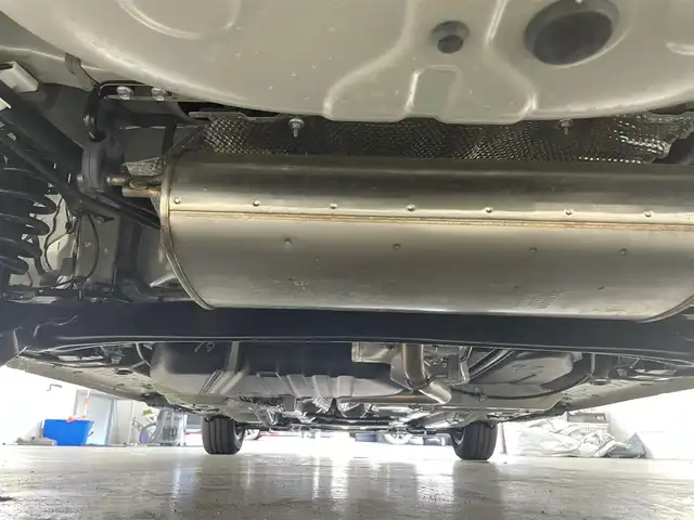 トヨタ シエンタ Z 滋賀県 2024(令6)年 0.6万km ベージュ 禁煙車/純正１０．５型ナビ/パノラミックビューモニター/前後ドラレコ/ＥＴＣ２．０/コンフォートパッケージ/ステアリングヒーター/シートヒーター/トヨタセーフティセンス/・プリクラッシュセーフティ/・レーンディパーチャーアラート/・レーダークルーズコントロール/・レーントレーシングアシスト/・アダプティブハイビームシステム/・ロードサインアシスト/・プロアクティブドライビングアシスト/・発進遅れ告知機能/両側パワースライドドア/ＬＥＤライト/スマートキー