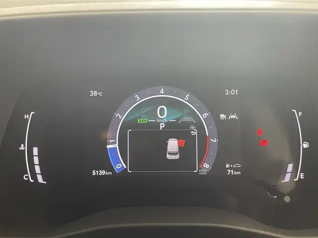 トヨタ シエンタ Z 滋賀県 2024(令6)年 0.6万km ベージュ 禁煙車/純正１０．５型ナビ/パノラミックビューモニター/前後ドラレコ/ＥＴＣ２．０/コンフォートパッケージ/ステアリングヒーター/シートヒーター/トヨタセーフティセンス/・プリクラッシュセーフティ/・レーンディパーチャーアラート/・レーダークルーズコントロール/・レーントレーシングアシスト/・アダプティブハイビームシステム/・ロードサインアシスト/・プロアクティブドライビングアシスト/・発進遅れ告知機能/両側パワースライドドア/ＬＥＤライト/スマートキー