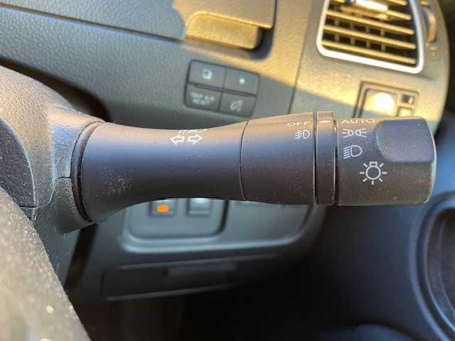 日産 セレナ ハイウェイS S HV Aセーフ 富山県 2014(平26)年 11万km ダイヤモンドブラック (株)IDOMが運営する【じしゃロン富山店】の自社ローン専用車両になります。こちらは現金またはオートローンご利用時の価格です。自社ローンご希望の方は別途その旨お申し付け下さい/フリップダウンモニター/純正ナビ/TV/CD/DVD/SD/Bluetooth/両側パワースライドドア/衝突被害軽減システム/全周囲カメラ/横滑り防止・レーンキープアシスト/クルーズコントロール/コーナーセンサー/ETC/レザー調シートカバー/プッシュスタート/スマートキー/取説/保証書/記録簿