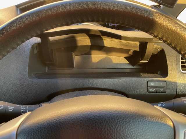 日産 セレナ ハイウェイS S HV Aセーフ 富山県 2014(平26)年 11万km ダイヤモンドブラック (株)IDOMが運営する【じしゃロン富山店】の自社ローン専用車両になります。こちらは現金またはオートローンご利用時の価格です。自社ローンご希望の方は別途その旨お申し付け下さい/フリップダウンモニター/純正ナビ/TV/CD/DVD/SD/Bluetooth/両側パワースライドドア/衝突被害軽減システム/全周囲カメラ/横滑り防止・レーンキープアシスト/クルーズコントロール/コーナーセンサー/ETC/レザー調シートカバー/プッシュスタート/スマートキー/取説/保証書/記録簿