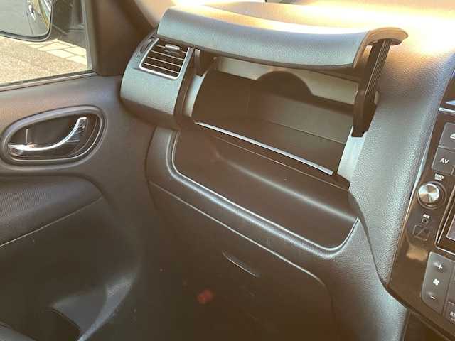 日産 セレナ ハイウェイS S HV Aセーフ 富山県 2014(平26)年 11万km ダイヤモンドブラック (株)IDOMが運営する【じしゃロン富山店】の自社ローン専用車両になります。こちらは現金またはオートローンご利用時の価格です。自社ローンご希望の方は別途その旨お申し付け下さい/フリップダウンモニター/純正ナビ/TV/CD/DVD/SD/Bluetooth/両側パワースライドドア/衝突被害軽減システム/全周囲カメラ/横滑り防止・レーンキープアシスト/クルーズコントロール/コーナーセンサー/ETC/レザー調シートカバー/プッシュスタート/スマートキー/取説/保証書/記録簿