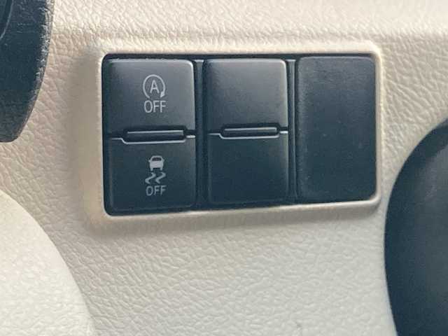 トヨタ シエンタ G 岡山県 2016(平28)年 4.9万km ホワイトパールクリスタルシャイン 純正ナビ　NSCP-W64/ワンセグTV、CD、FM、AM　/ETC/バックカメラ/前後ドライブレコーダー/両側パワースライドドア/スマートキー/プッシュスタート