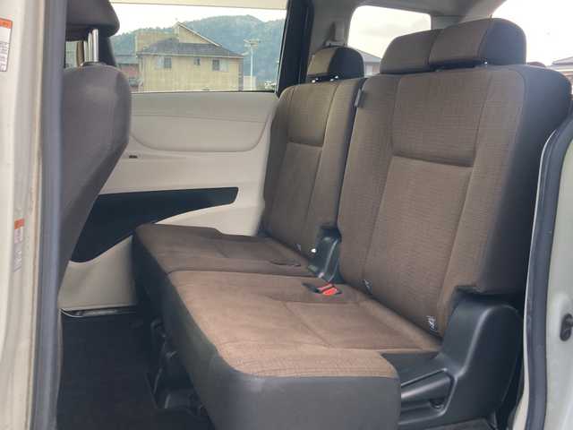 トヨタ シエンタ G 岡山県 2016(平28)年 4.9万km ホワイトパールクリスタルシャイン 純正ナビ　NSCP-W64/ワンセグTV、CD、FM、AM　/ETC/バックカメラ/前後ドライブレコーダー/両側パワースライドドア/スマートキー/プッシュスタート