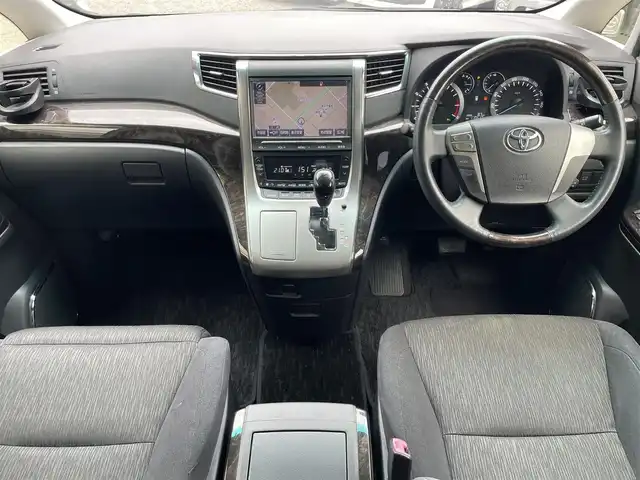 トヨタ ヴェルファイア 2．4Z Gエディション 京都府 2014(平26)年 11.1万km ブラック (株)IDOMが運営する【じしゃロン伏見店】の自社ローン専用車両になりますこちらは現金またはオートローンご利用時の価格です。自社ローンご希望の方は別途その旨お申付け下さい/備考欄特記事項あり