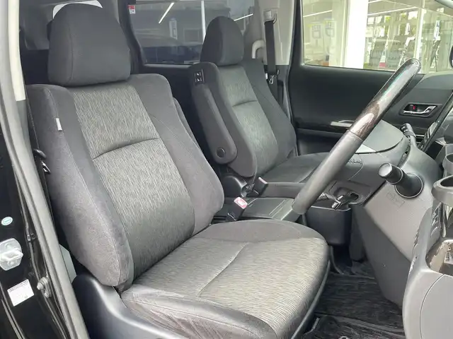 トヨタ ヴェルファイア 2．4Z Gエディション 京都府 2014(平26)年 11.1万km ブラック (株)IDOMが運営する【じしゃロン伏見店】の自社ローン専用車両になりますこちらは現金またはオートローンご利用時の価格です。自社ローンご希望の方は別途その旨お申付け下さい/備考欄特記事項あり