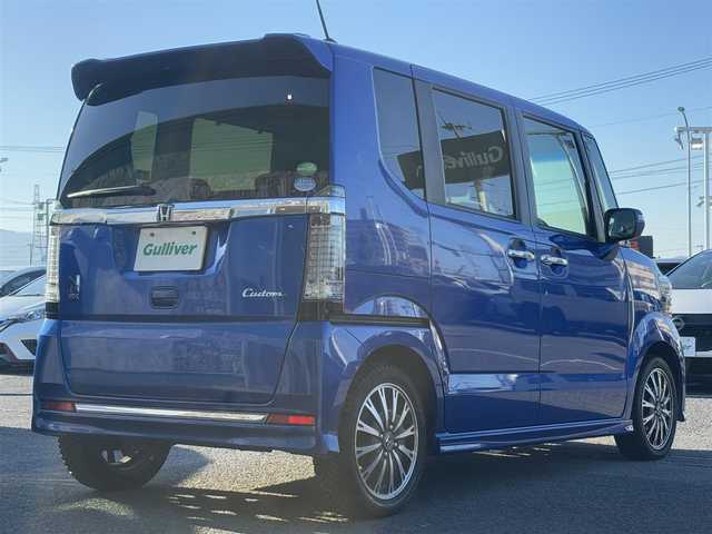 ホンダ Ｎ ＢＯＸ カスタム G ターボSSパッケージ 徳島県 2017(平29)年 7.2万km ブリリアントスポーティブルーメタリック2トーン 純正ナビ/（BT/CD/DVD/フルセグTV）/バックカメラ/ビルトインETC/クルーズコントロール/両側パワースライドドア/キセノンヘッドライト/フォグランプ/オートライト/パドルシフト/革巻きステアリング/ステアリングスイッチ/プッシュスタート/スマートキー/スペアキー1本/純正15インチアルミホイール