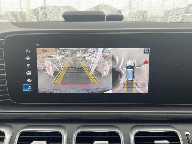 メルセデス・ベンツ ＧＬＥ４００ｄ 4MATIC スポーツ 三重県 2021(令3)年 1.3万km オブシディアンブラック メーカーオプション/・パノラミックスライディングルーフ/レーダーセーフティパッケージ/・アクティブディスタンスアシストディストロニック/・アクティブブレーキアシスト/・PRE-SAFE/・PRE-SAFEプラス/・PRE-SAFEサウンド/・緊急回避補助システム/・渋滞時緊急ブレーキ機能/・アクティブブラインドスポットアシスト/・アクティブレーンキーピングアシスト/・アクティブステアリングアシスト/・アクティブレーンチェンジアシスト/・アクティブエマージェンシーストップアシスト/・トラフィックサインアシスト/4WD/ターボ/1オーナー/Burmesterサラウンドサウンドシステム/純正12.3型ナビ/フルセグTV/【Bluetooth/USB】/360°ビューカメラ/ビルトインETC2.0/ドライブレコーダー/ヘッドアップディスプレイ/パドルシフト/ワイヤレス充電/レザーシート/1列目シートベンチレーション/1列目/2列目シートヒーター/1列目/2列目パワーシート/2列目電動格納シート/パワーバックドア/マルチビームLEDヘッドランプ/アダプティブハイビームアシストプラス/275/50R20インチ純正AW/プッシュスタート